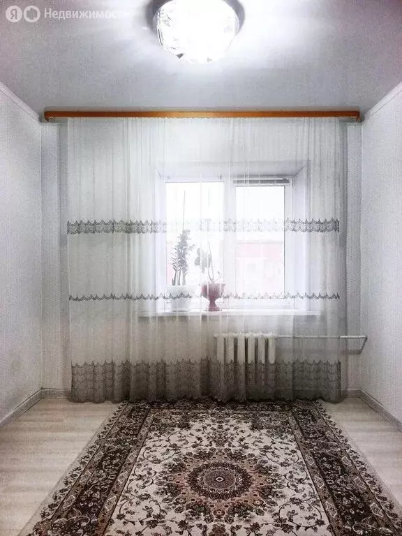 3-комнатная квартира: Астрахань, Жилая улица, 8 (69.4 м) - Фото 1