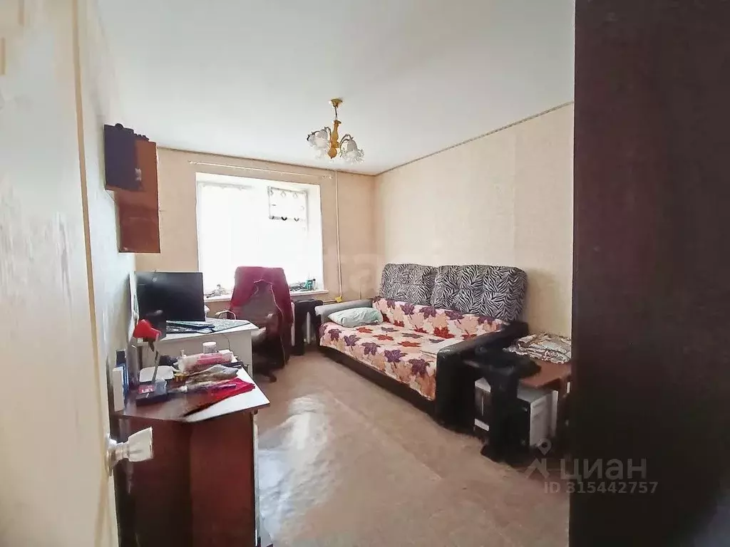 1-к кв. Оренбургская область, Оренбург просп. Победы, 172 (36.7 м) - Фото 0