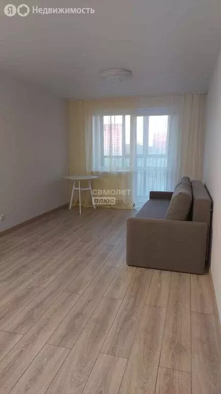 Квартира-студия: Ижевск, улица Васнецова, 24 (28.55 м) - Фото 1