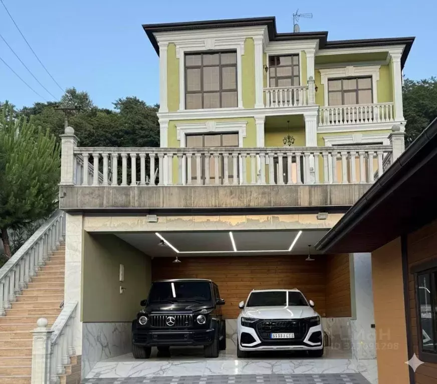 Дом в Краснодарский край, Сочи Пластунская ул., 184В (303 м) - Фото 1