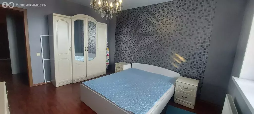 3-комнатная квартира: Ейск, Коммунистическая улица, 85/6 (84 м) - Фото 0