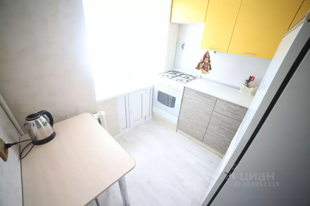 1-к кв. Башкортостан, Уфа ул. Цюрупы, 100 (28.0 м) - Фото 1