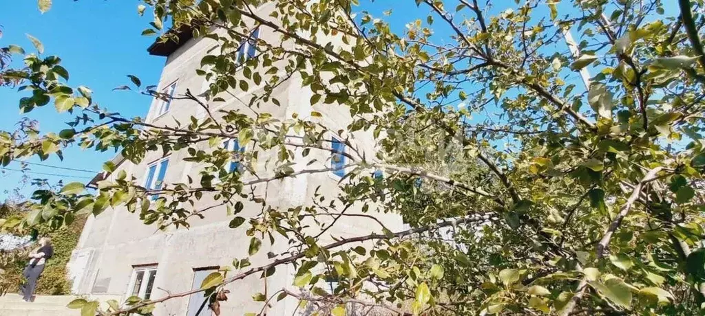 Дом в Краснодарский край, Новороссийск ул. Лавандовая, 66к2 (200 м) - Фото 0