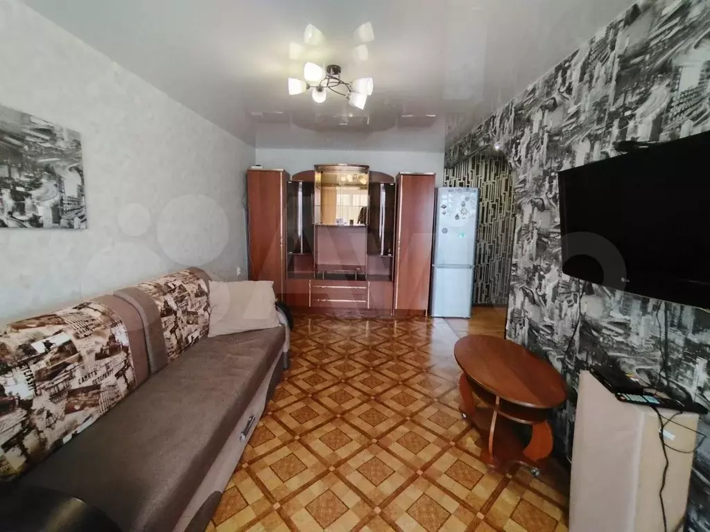 1-к. квартира, 32 м, 2/5 эт. - Фото 0