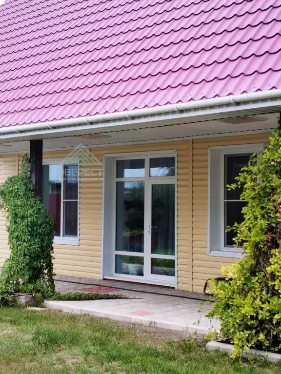 Дом в Хакасия, Алтайский район, с. Белый Яр Советская ул., 4А (140 м) - Фото 1