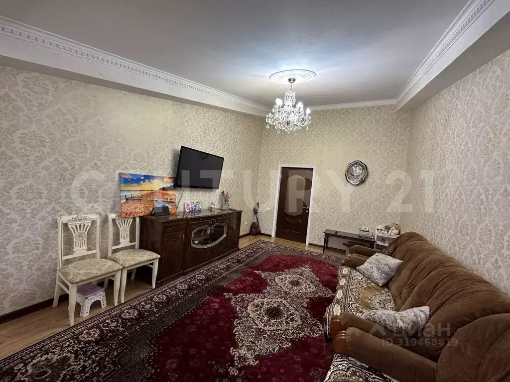 2-к кв. Дагестан, Махачкала ул. Абубакарова, 106Б (82.0 м) - Фото 1