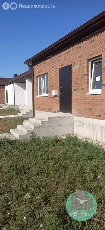 Дом в Семигорский, Центральная улица (49 м) - Фото 0