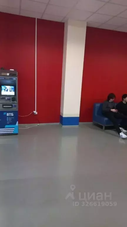 Помещение свободного назначения в Тюменская область, Тюмень ул. ... - Фото 1