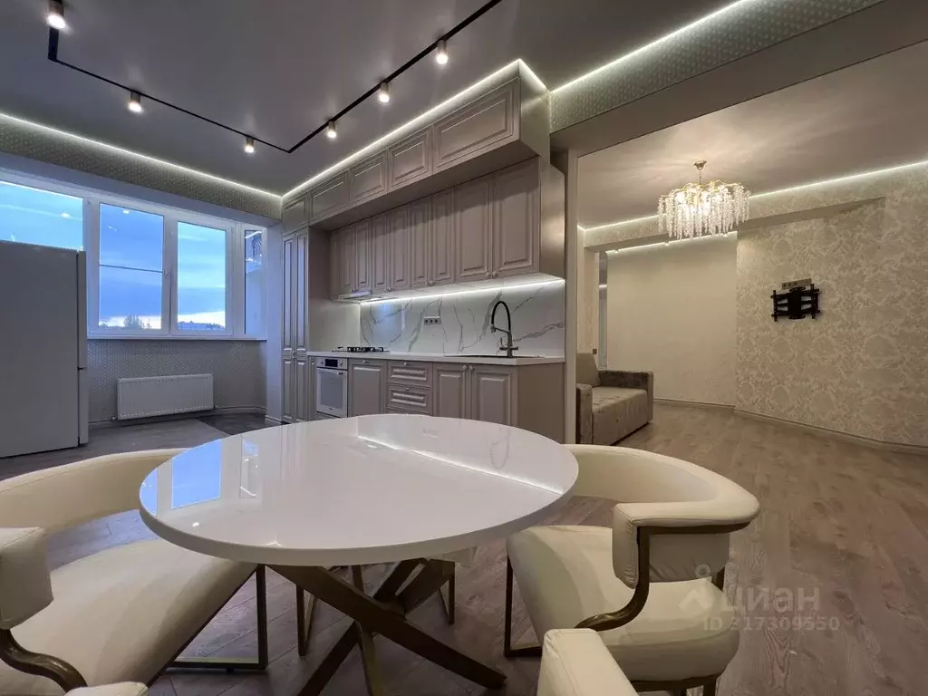 2-к кв. Ставропольский край, Пятигорск ул. Власова, 31 (85.0 м) - Фото 0