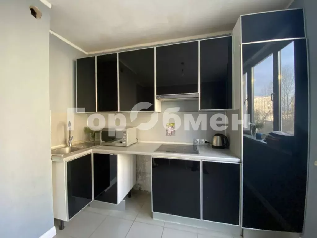 Продается 3-комнатная квартира - Фото 2