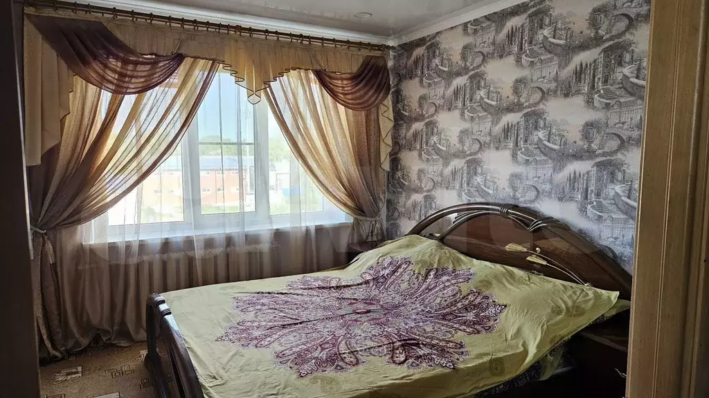 4-к. квартира, 70 м, 5/5 эт. - Фото 0