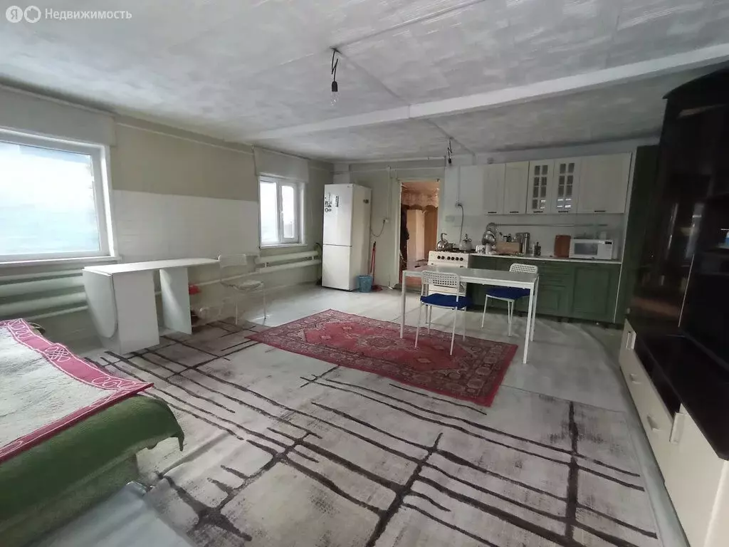 Дом в Кызыл, улица Каа-Хем, 62 (91.9 м) - Фото 1