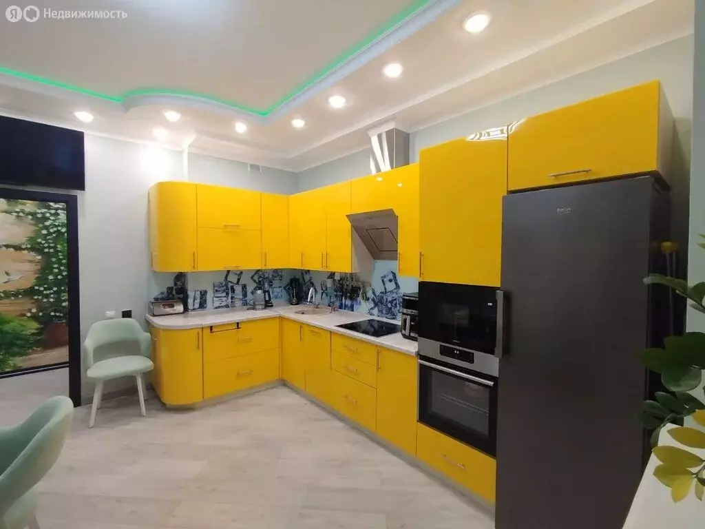 3-комнатная квартира: Курск, проспект Вячеслава Клыкова, 92 (85.5 м) - Фото 2