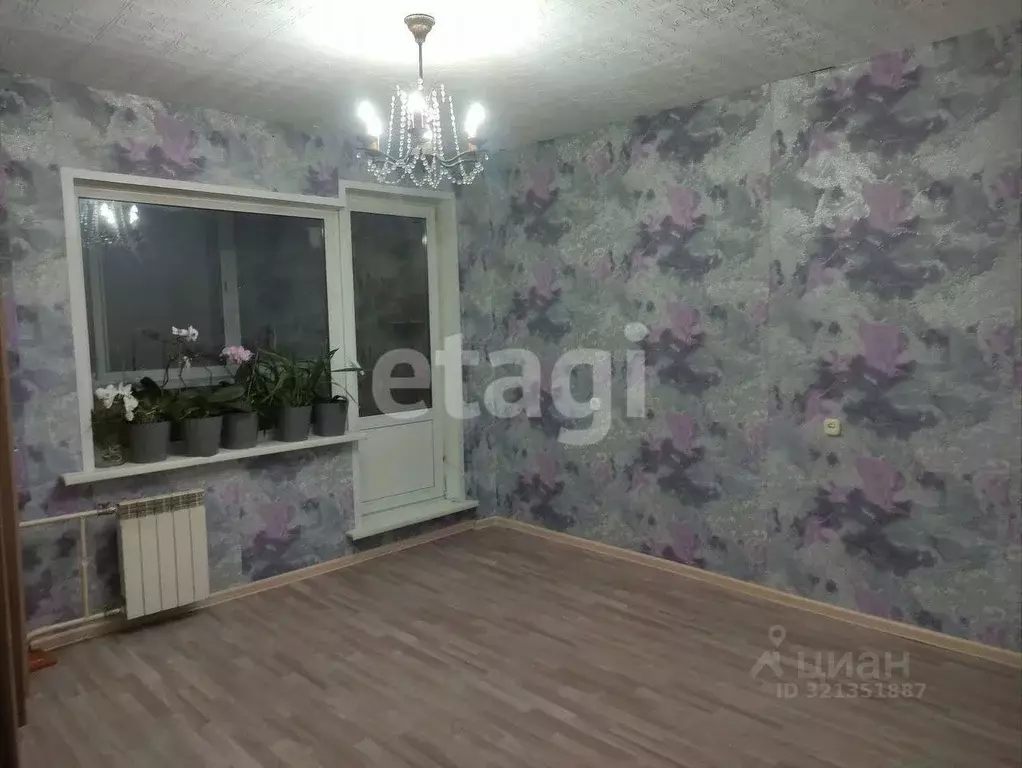 3-к кв. Бурятия, Улан-Удэ ул. Гагарина, 77А (64.8 м) - Фото 0