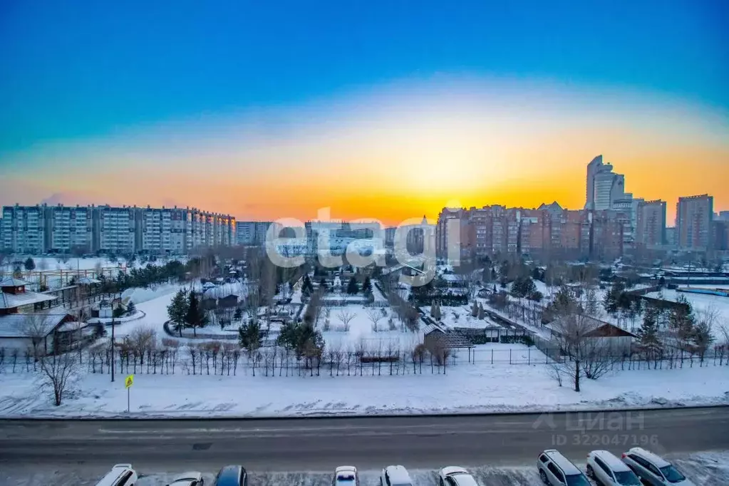 2-к кв. Красноярский край, Красноярск ул. Авиаторов, 33 (73.3 м) - Фото 0