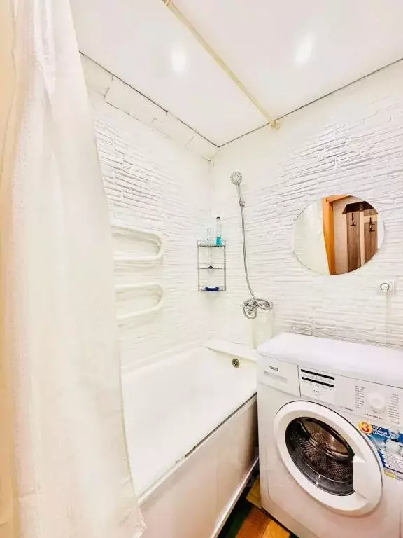 Комната Ямало-Ненецкий АО, Надым Полярная ул., 9 (10.0 м) - Фото 1