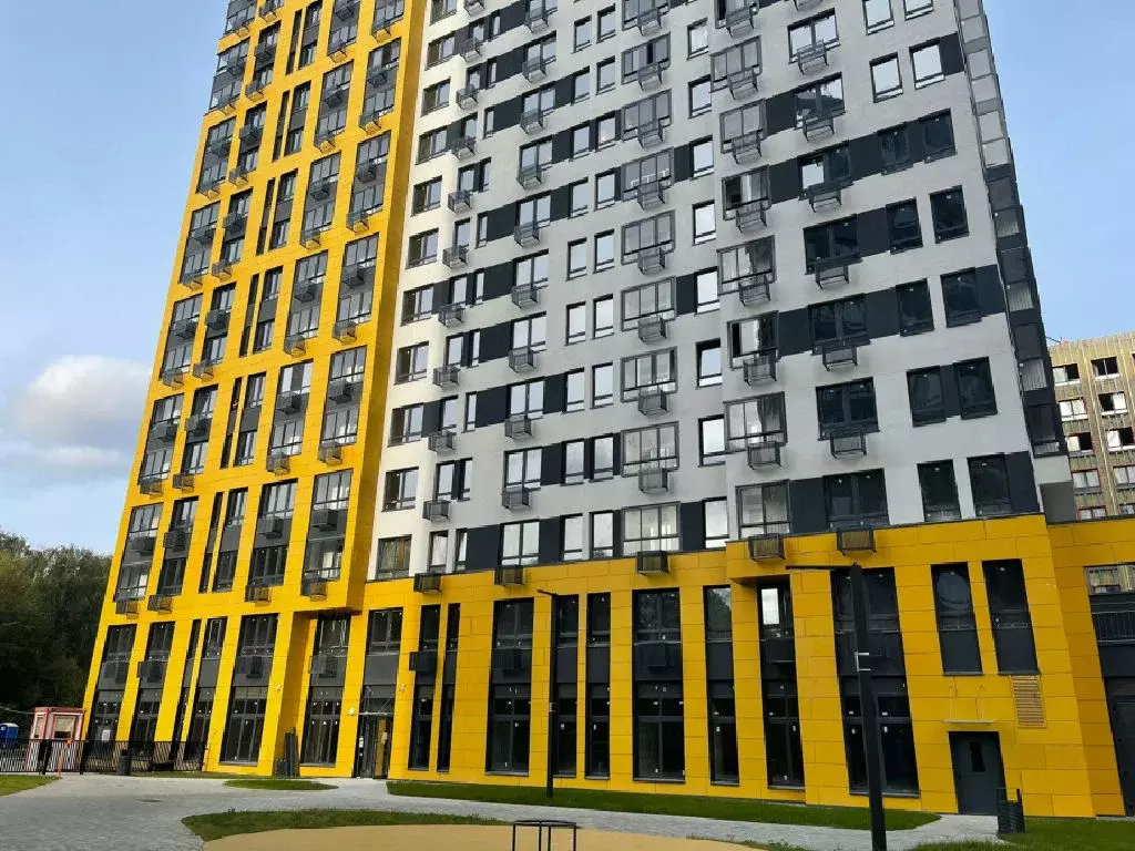 Продается 3-комнатная квартира - Фото 2