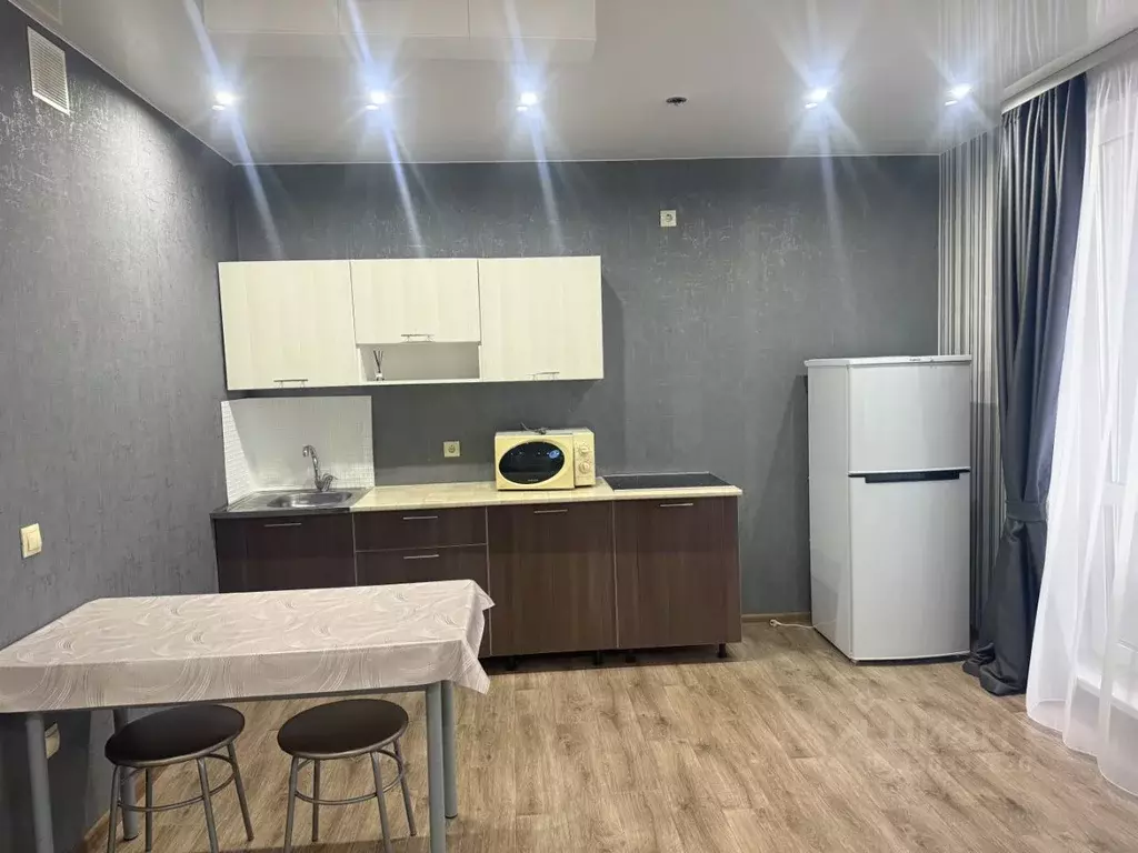 1-к кв. Омская область, Омск бул. М.М. Кузьмина, 23 (36.4 м) - Фото 1