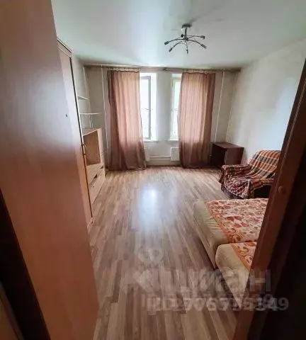 1-к кв. Москва ул. Маршала Савицкого, 4к1 (42.1 м) - Фото 1