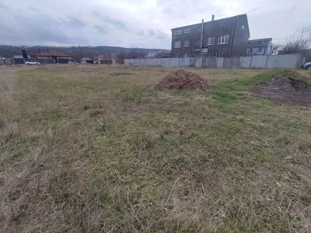 Участок в Ставропольский край, Пятигорск городской округ, с. Золотушка ... - Фото 1