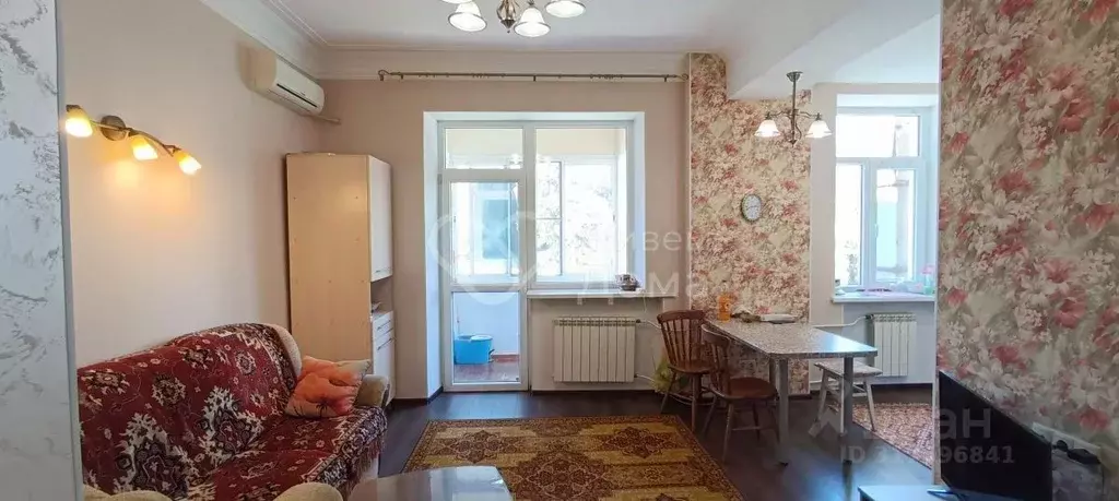 3-к кв. Волгоградская область, Волгоград Комитетская ул., 32 (69.3 м) - Фото 0
