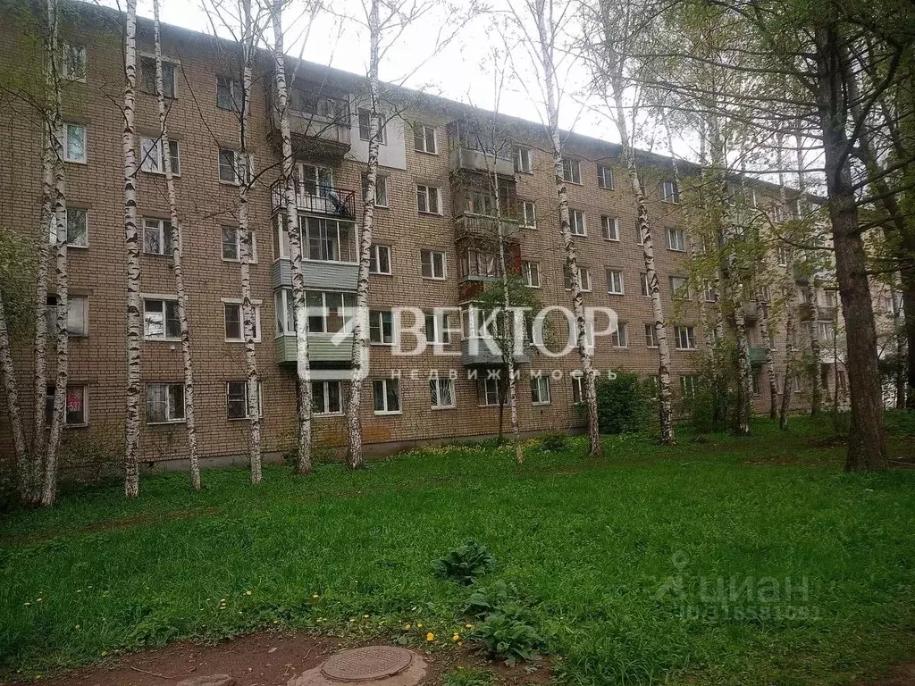 2-к кв. Ярославская область, Ярославль Угличская ул., 46А (40.0 м) - Фото 0