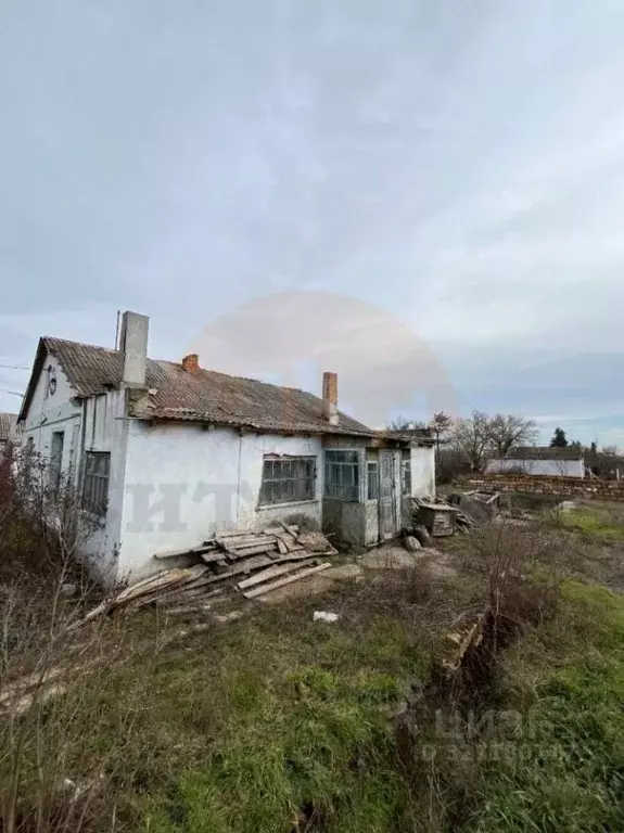 Дом в Крым, Сакский район, Лесновское с/пос, с. Владимировка ул. Новая ... - Фото 1