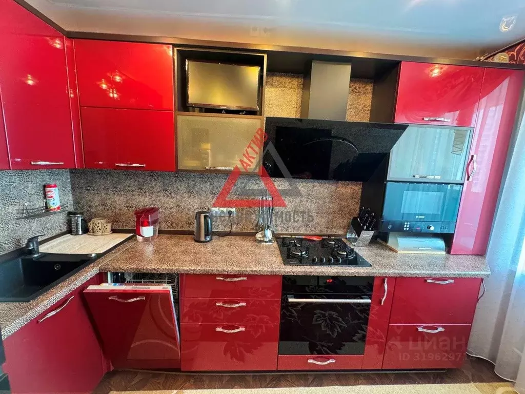 4-к кв. Свердловская область, Каменск-Уральский Комсомольский бул., 37 ... - Фото 2