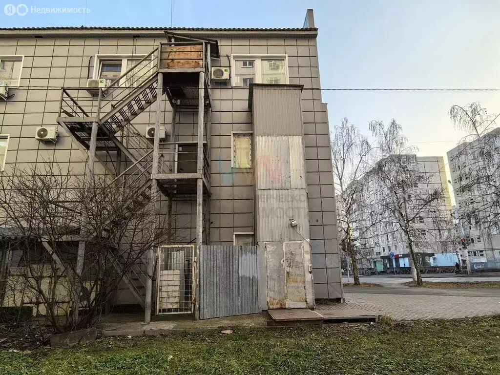 Торговая площадь (271 м) - Фото 1