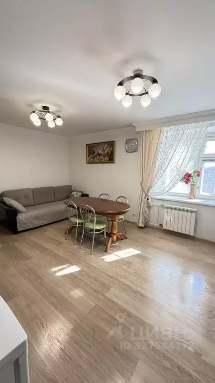 2-к кв. Татарстан, Казань ул. Зур Урам, 42 (76.0 м) - Фото 2