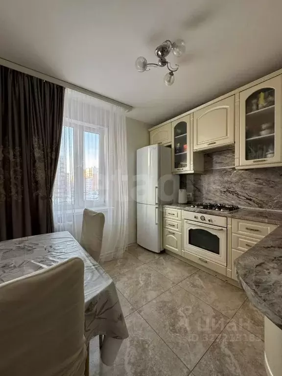 3-к кв. Ямало-Ненецкий АО, Новый Уренгой Мирный мкр, 4/2А (68.7 м) - Фото 1