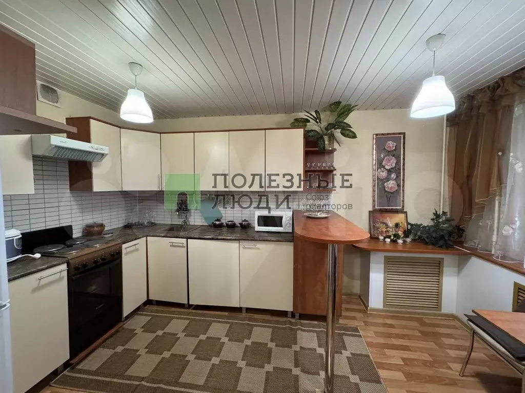 3-к. квартира, 72,2 м, 1/9 эт. - Фото 1