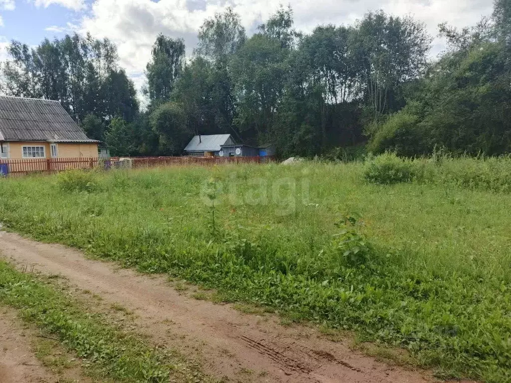 Участок в Ленинградская область, Киришский район, Будогощь пгт, ... - Фото 1