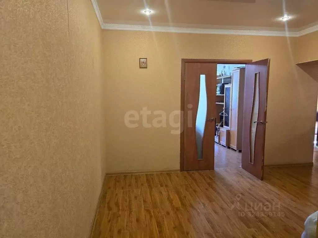 2-к кв. Белгородская область, Старый Оскол Дубрава мкр, 3 кв-л, 1 ... - Фото 1