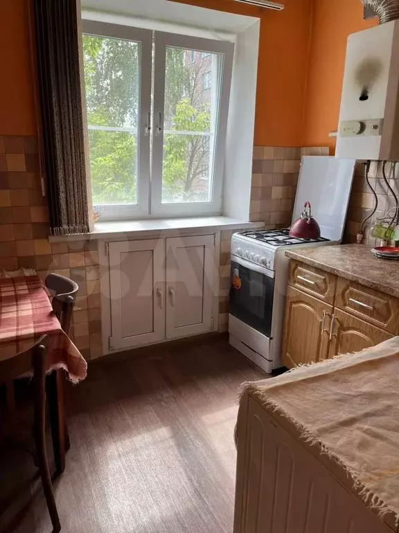 1-к. квартира, 30 м, 4/5 эт. - Фото 0
