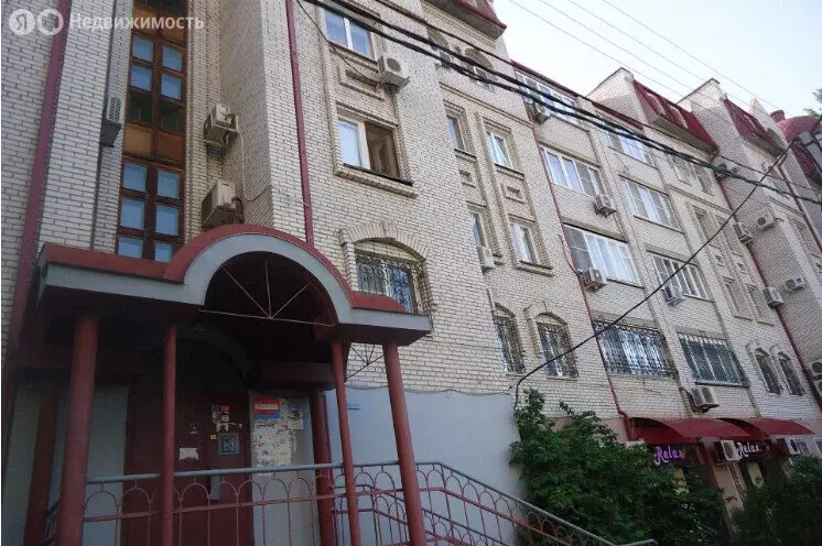 4-комнатная квартира: Астрахань, улица Бориса Алексеева, 61к1 (168 м) - Фото 1