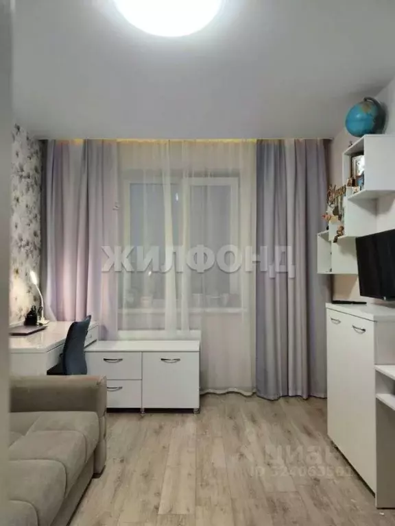 3-к кв. Томская область, Томск Солнечный мкр, ул. Обручева, 8 (58.9 м) - Фото 1