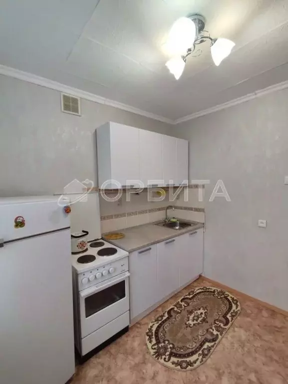 1-к кв. Тюменская область, Тюмень Локомотивная ул., 116 (33.0 м) - Фото 2