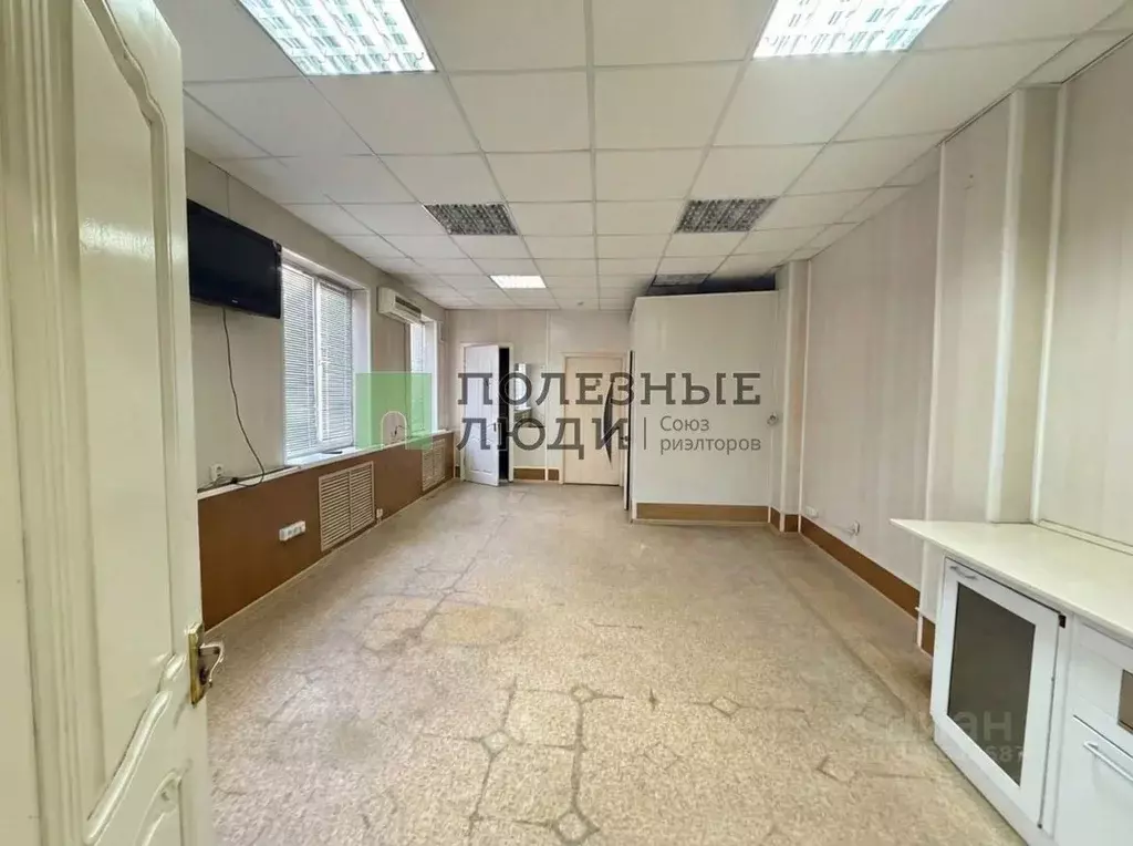 Помещение свободного назначения в Астраханская область, Астрахань ул. ... - Фото 2