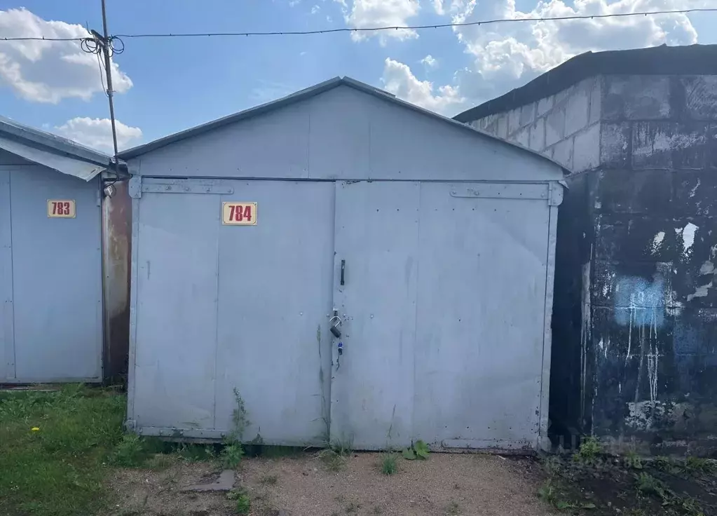 Гараж в Санкт-Петербург дор. Торфяная, 2к4 (18 м) - Фото 1