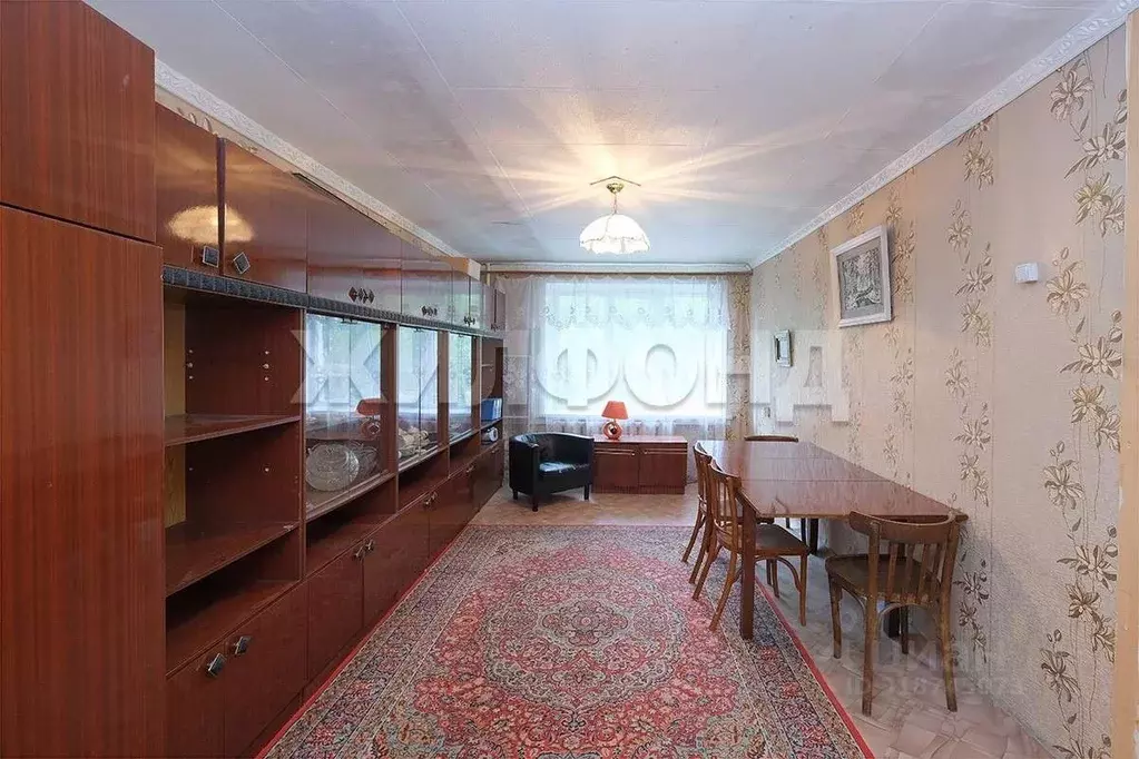3-к кв. Новосибирская область, Новосибирск ул. Челюскинцев, 44 (58.1 ... - Фото 0