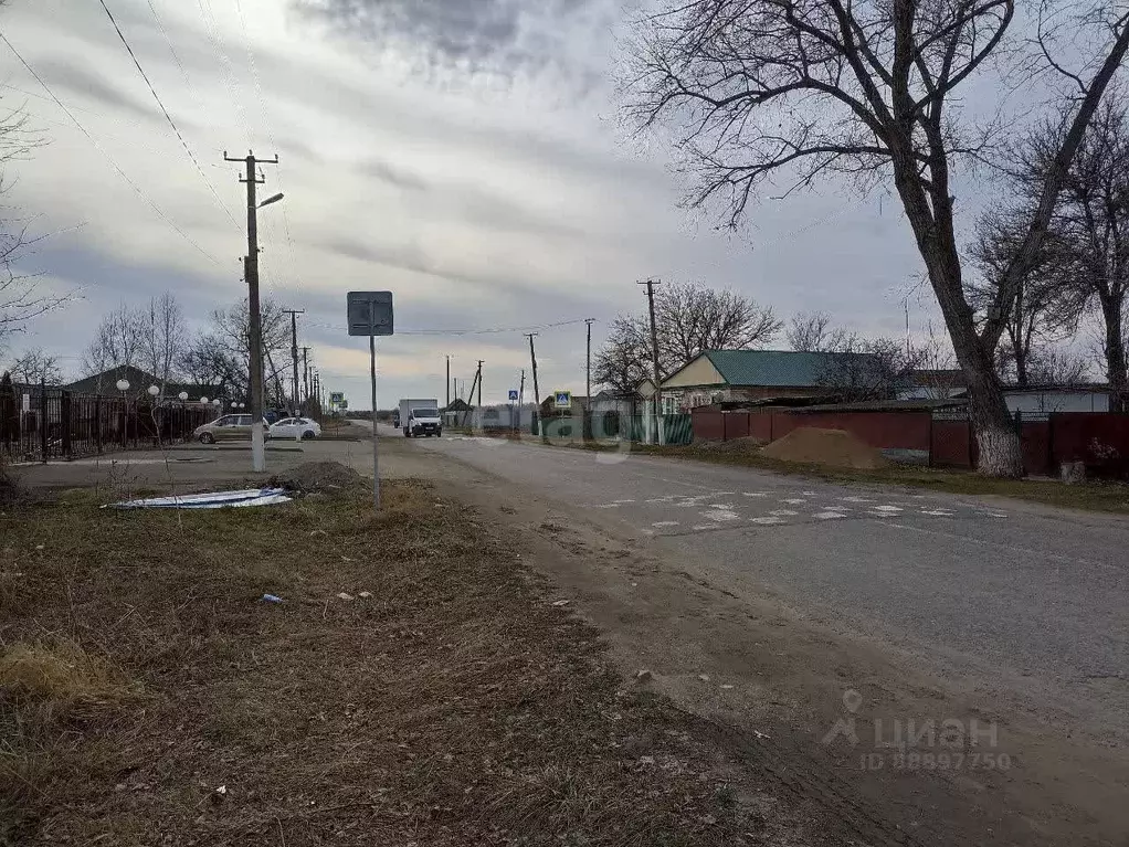 Участок в Карачаево-Черкесия, Адыге-Хабльский район, Киево-Жураки хут. ... - Фото 1