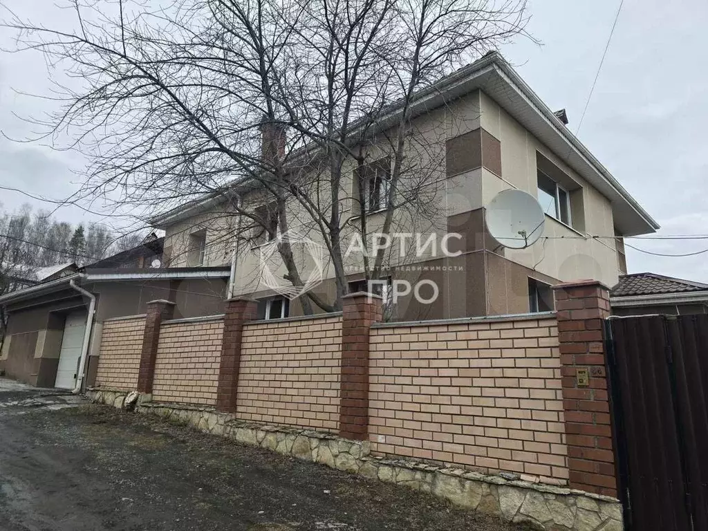 Коттедж 280 м на участке 8,2 сот. - Фото 0