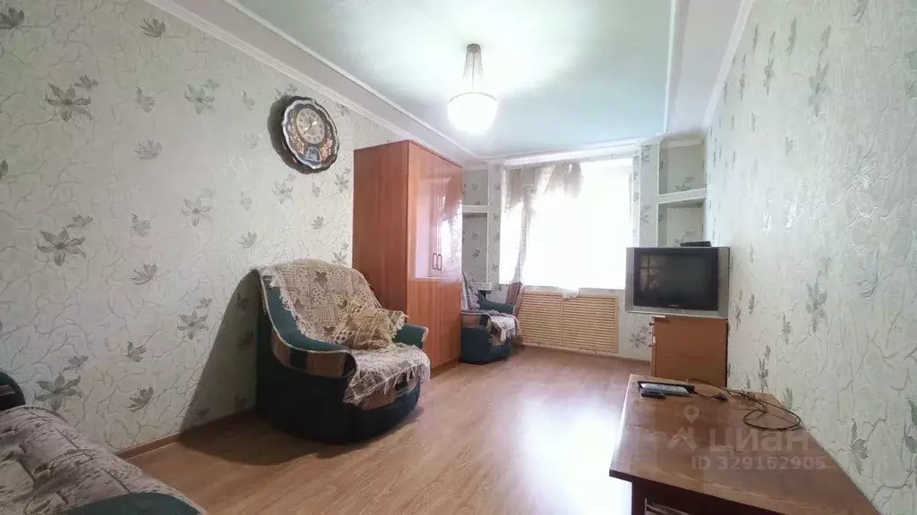 2-к кв. Краснодарский край, Лабинск ул. Калинина, 122 (48.2 м) - Фото 1