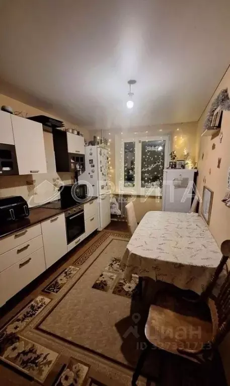 3-к кв. Тюменская область, Тюмень Малая Боровская ул., 38 (85.4 м) - Фото 2