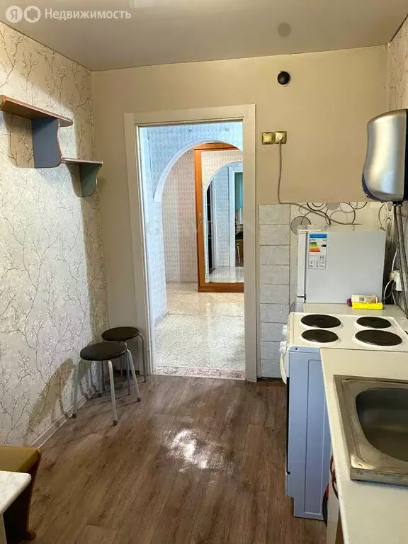 3-комнатная квартира: Майминский район, село Кызыл-Озек, Советская ... - Фото 2