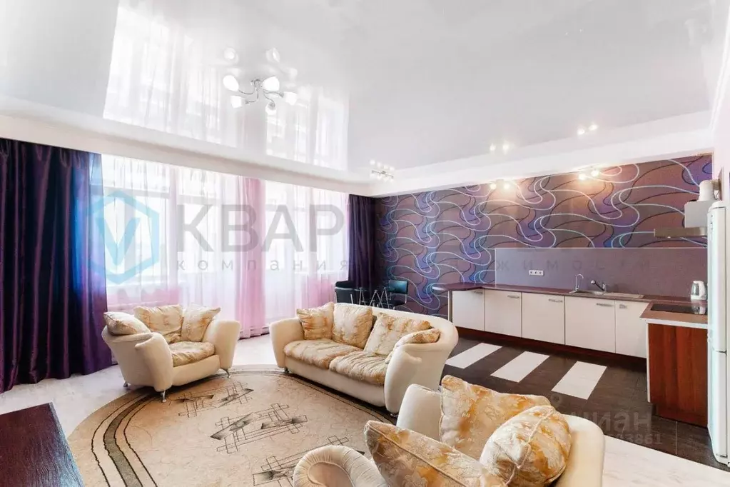 3-к кв. Омская область, Омск ул. Маршала Жукова, 107 (100.0 м) - Фото 1