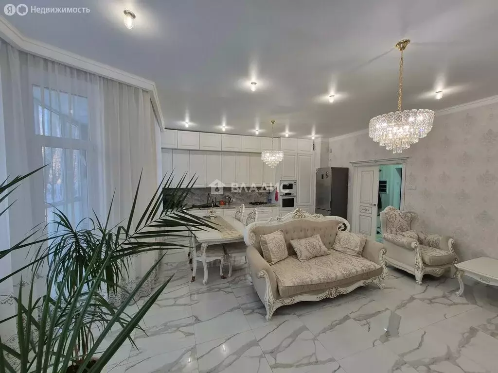 3-комнатная квартира: Калининград, Стрелецкая улица, 21В (88.1 м) - Фото 1