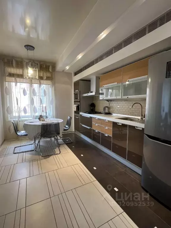 3-к кв. Самарская область, Самара Ленинская ул., 240 (100.0 м) - Фото 2