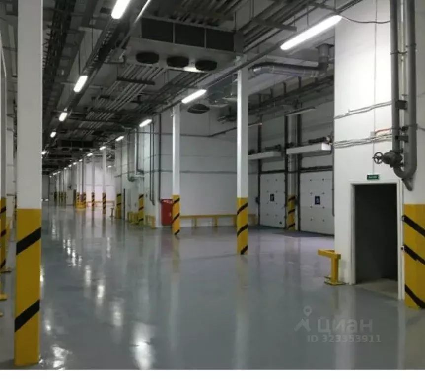 Склад в Санкт-Петербург Кубинская ул., 75к1 (3800 м) - Фото 1